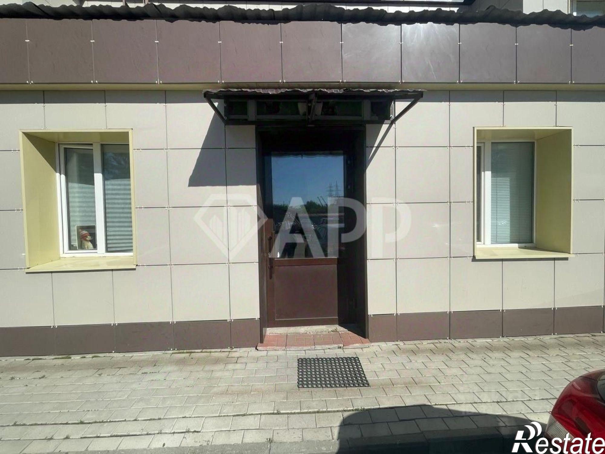 Сдать офис, помещение под офис за 30 400 рублей на ул Богатырева, 7