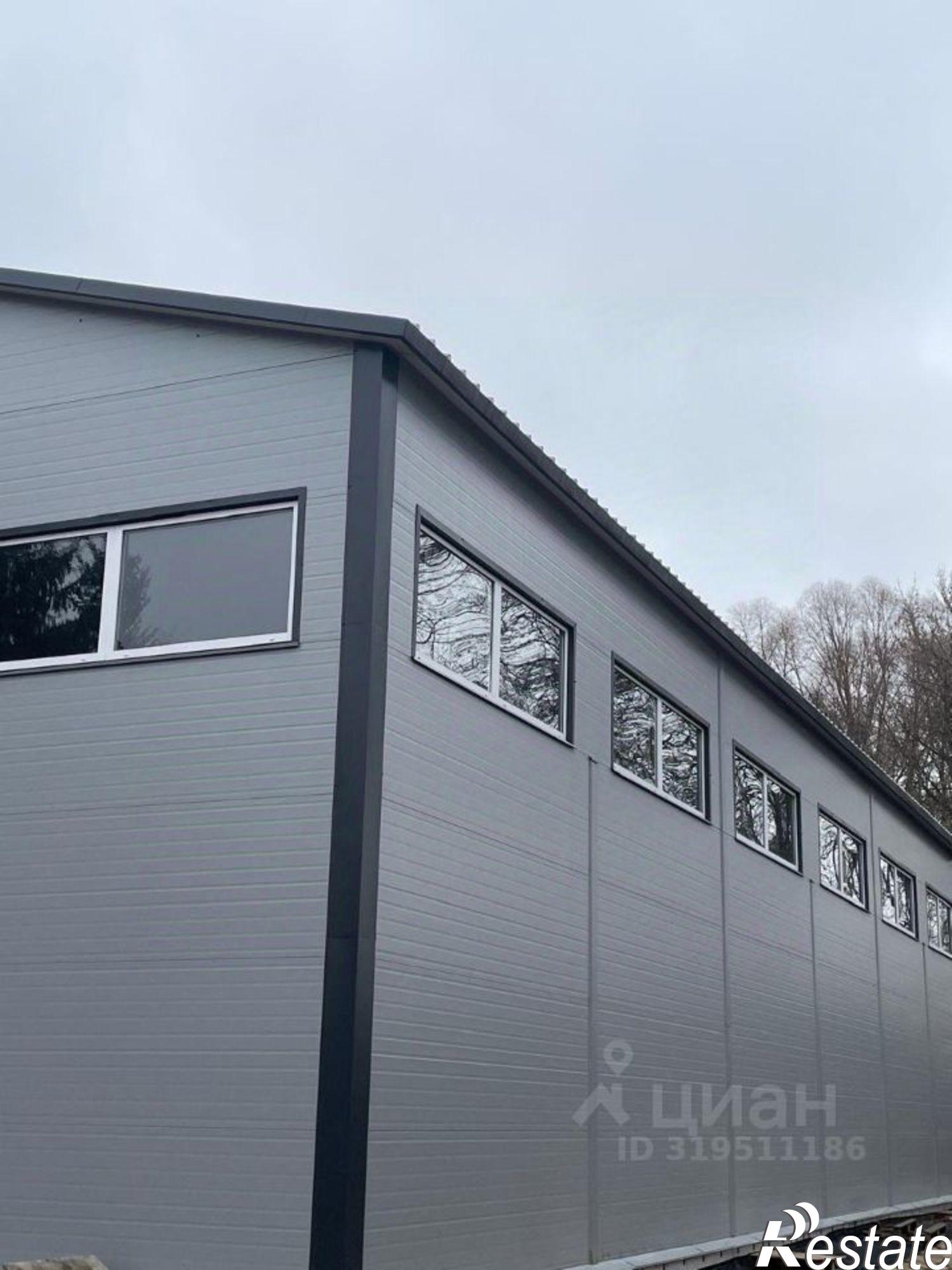 Сдать складское помещение за 304 000 рублей на пер Мира, 4