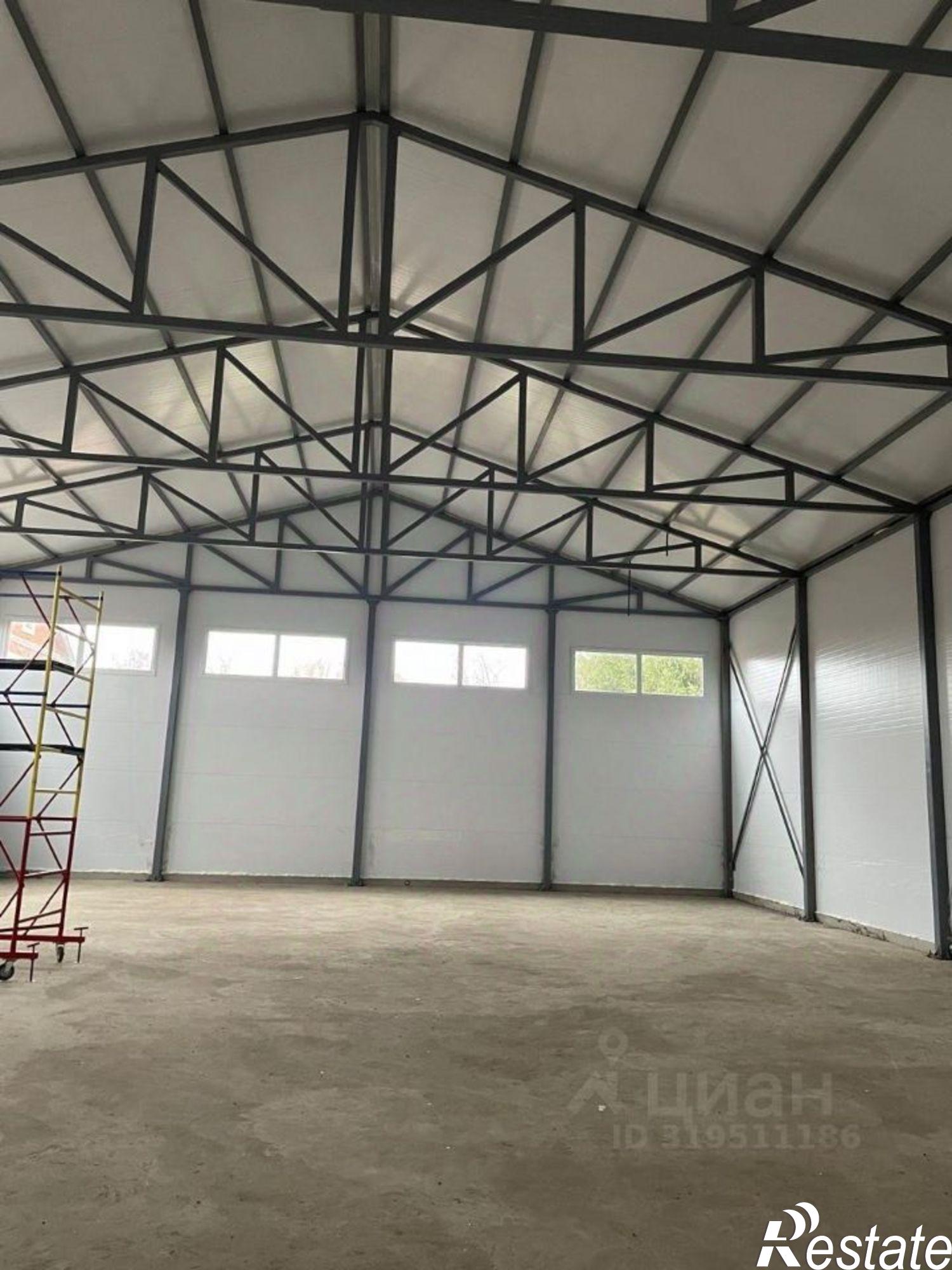 Сдать складское помещение за 304 000 рублей на пер Мира, 4