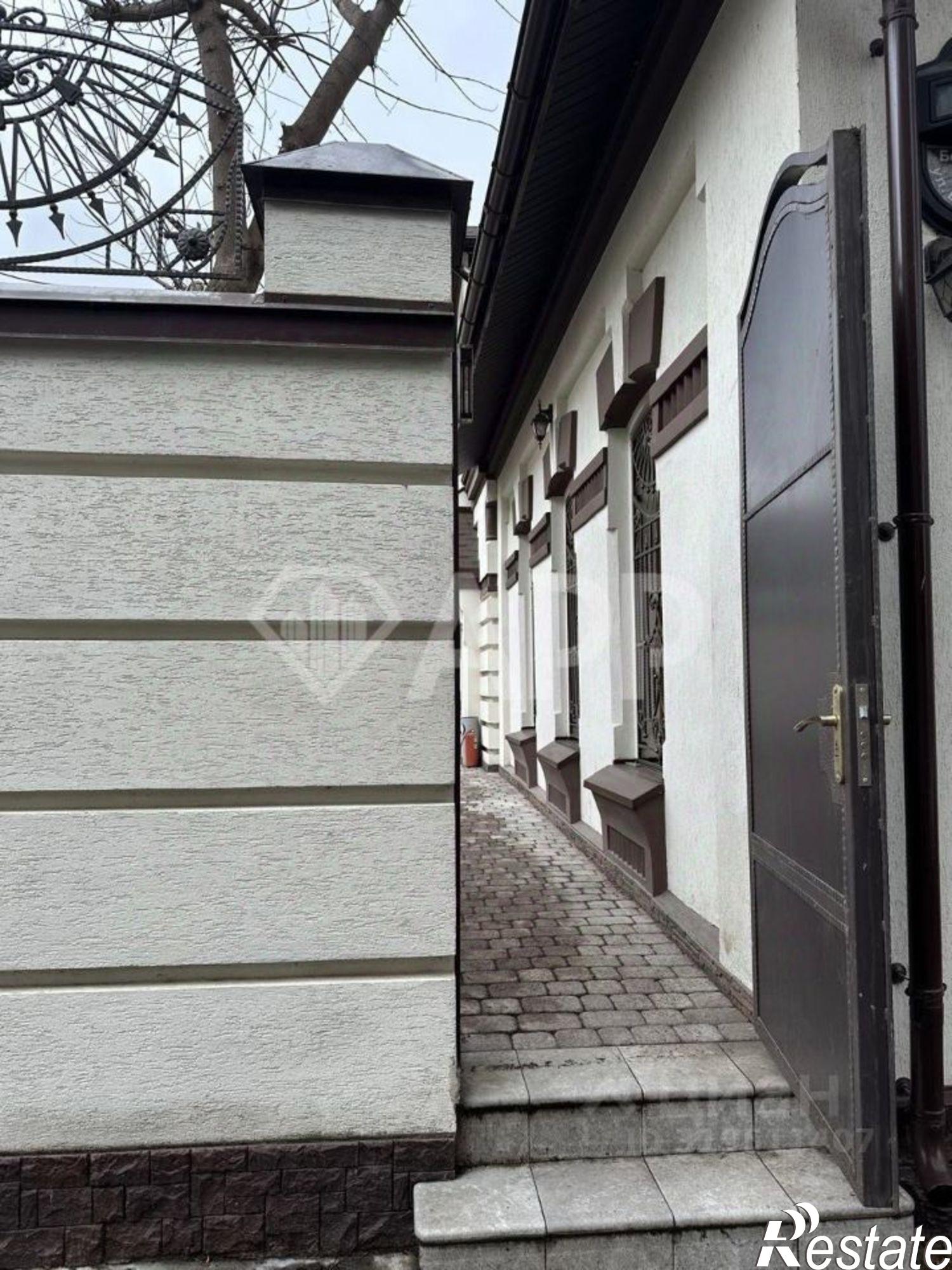 Купить ОСЗ, отдельно стоящее здание за 110 000 000 рублей на ул Бехтерева, 9