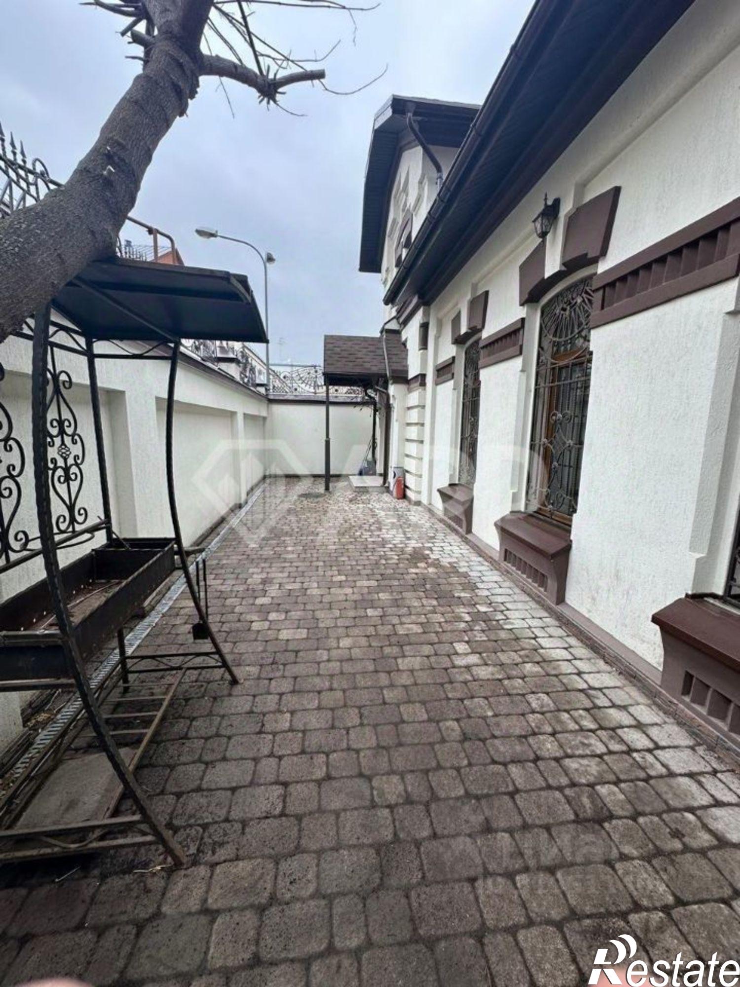 Купить ОСЗ, отдельно стоящее здание за 110 000 000 рублей на ул Бехтерева, 9