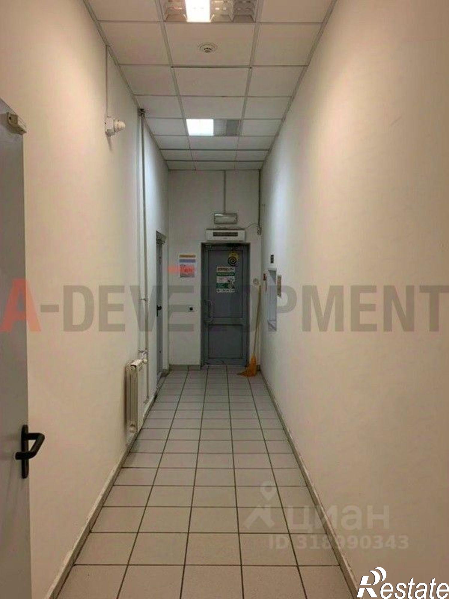 Купить помещение свободного назначения за 14 987 300 рублей на улица Павлюхина, 57