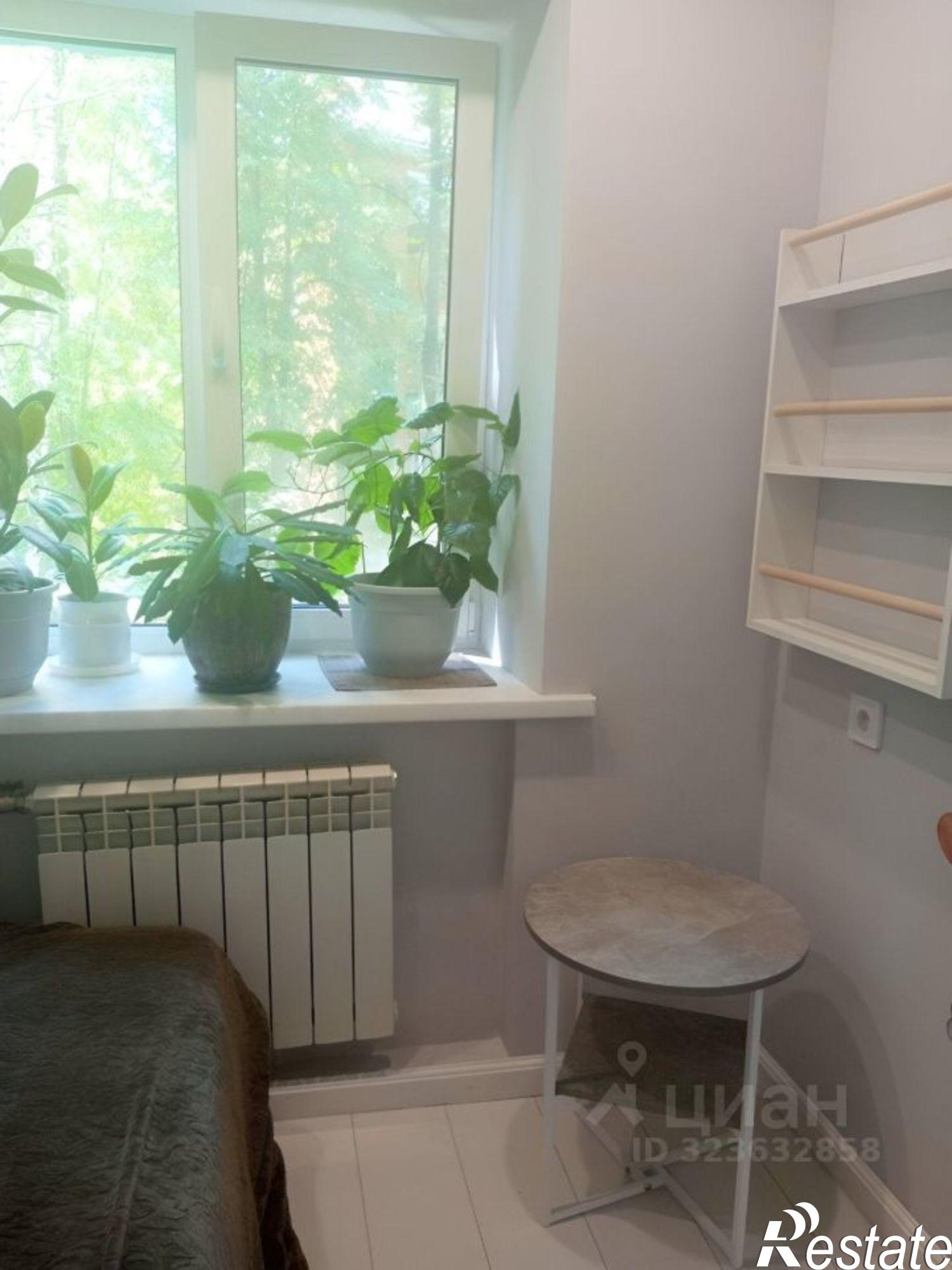 Сдать квартиру за 45 000 рублей на улица Новаторов, 6