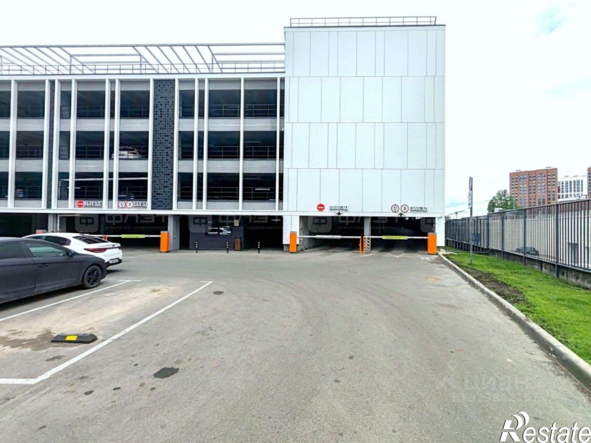 Купить гараж, место в паркинге за 290 082 рублей на улица Аделя Кутуя, 110Ж