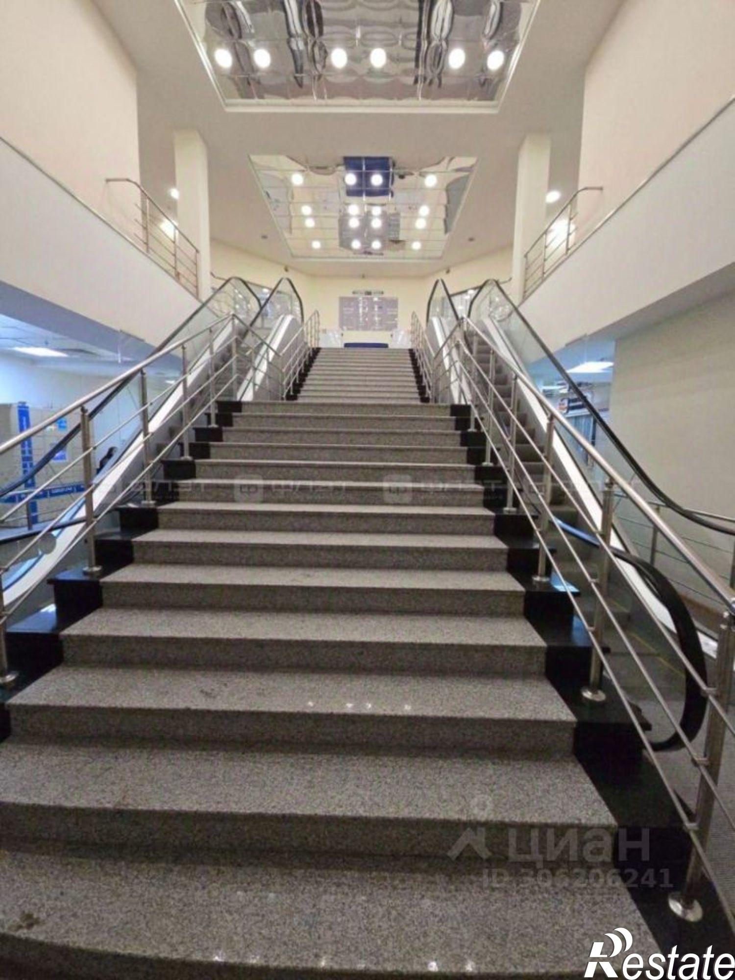 Купить офис, помещение под офис за 3 421 050 рублей на Спартаковская улица