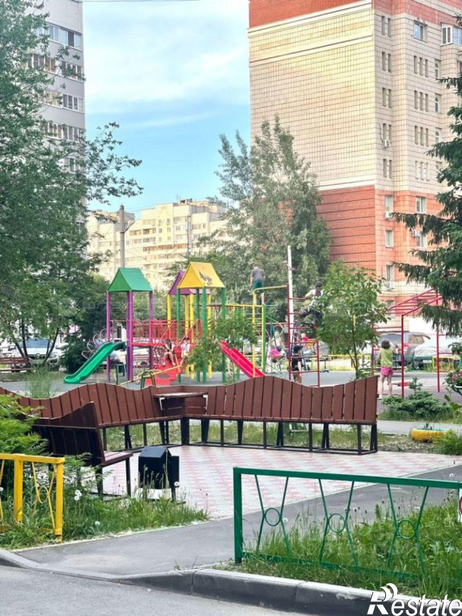 Купить квартиру за 11 250 000 рублей на улица Четаева, 22