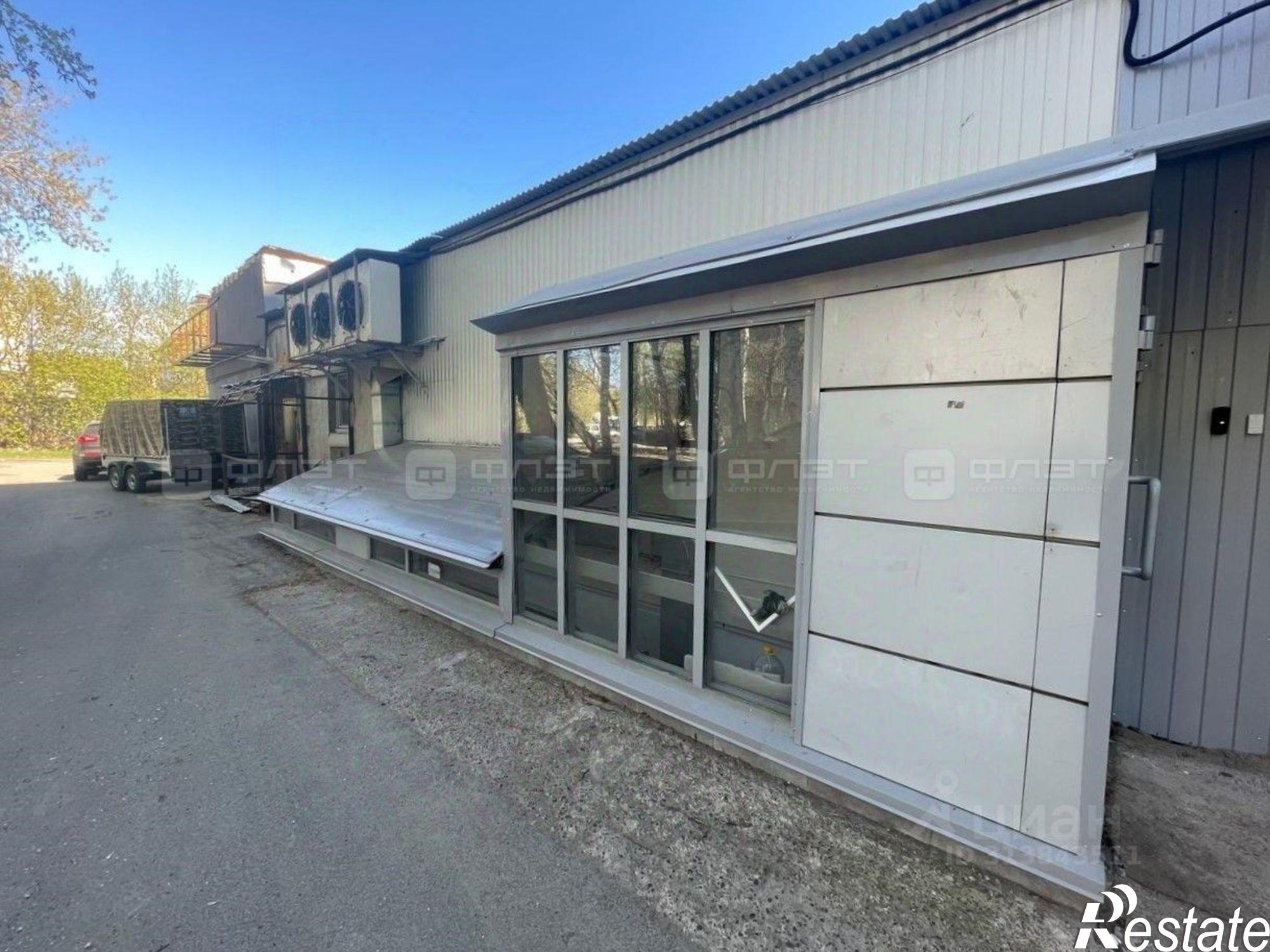 Купить помещение свободного назначения за 21 000 100 рублей на Даурская улица, 37