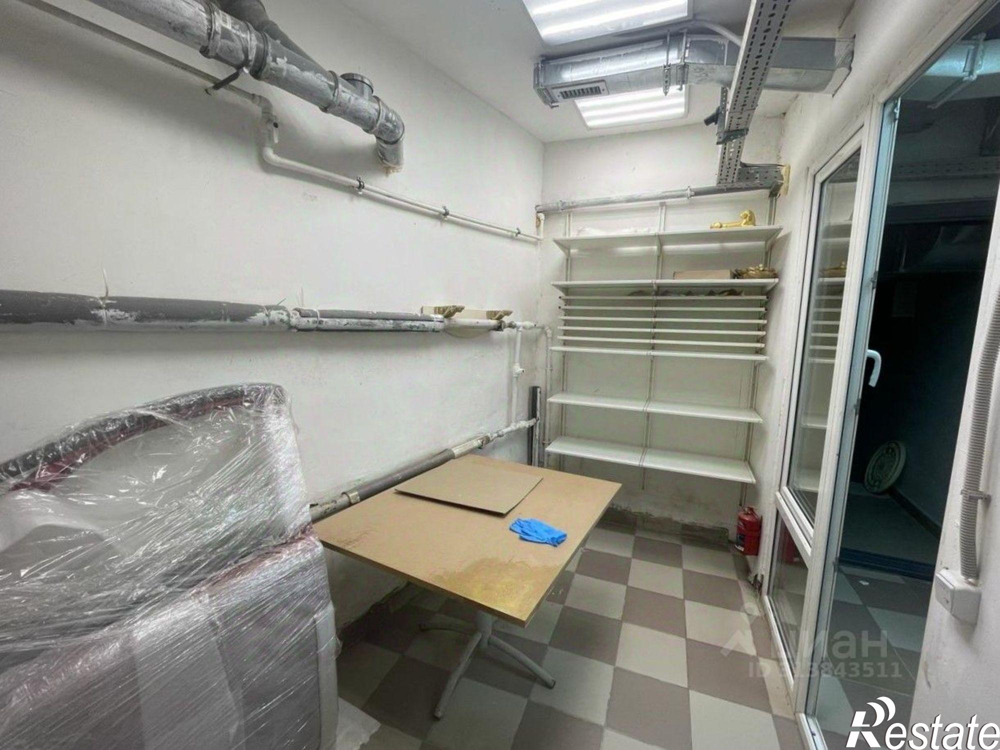 Купить помещение свободного назначения за 21 000 100 рублей на Даурская улица, 37