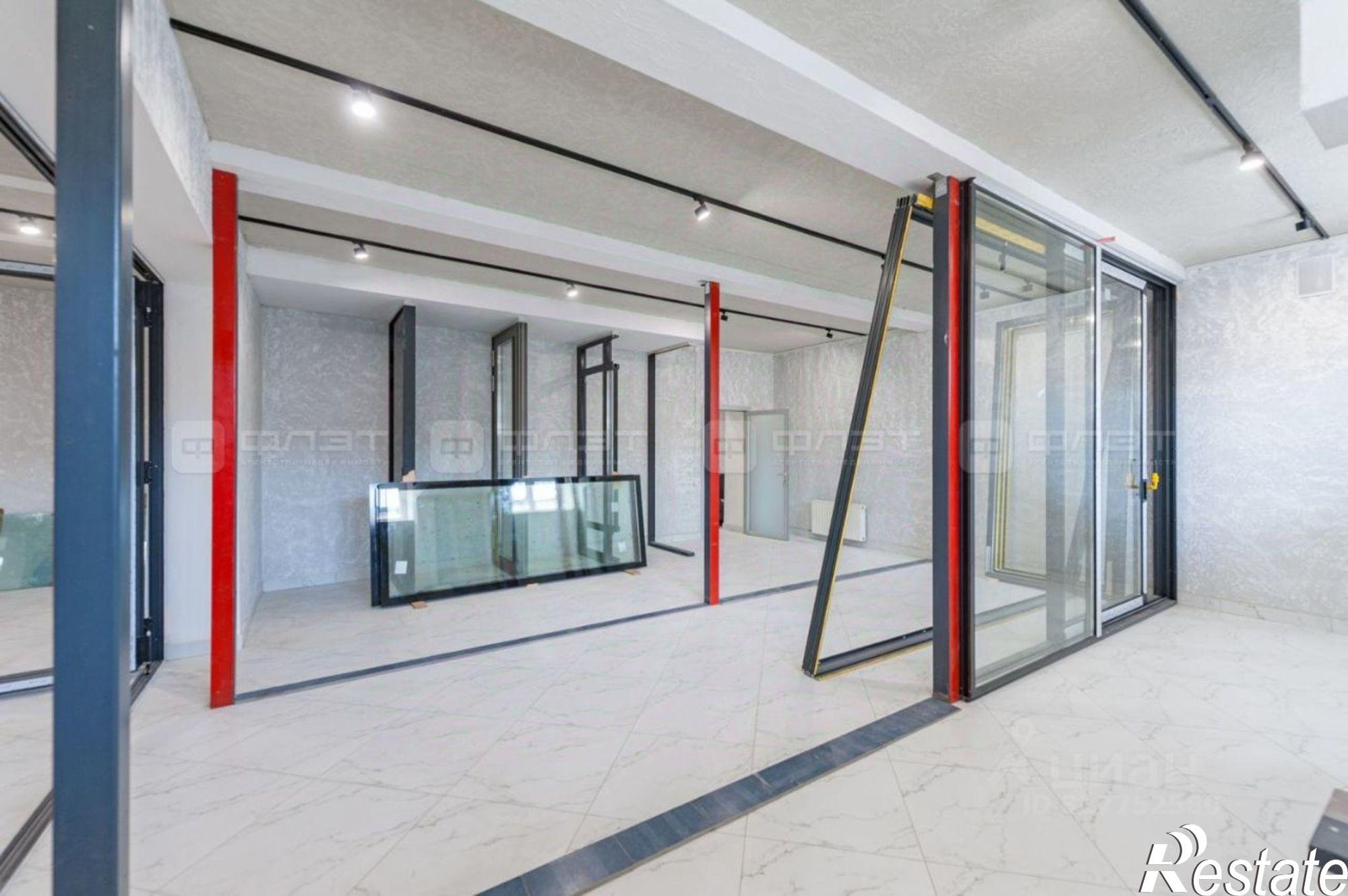 Купить офис, помещение под офис за 34 947 300 рублей на проспект Победы, 226А