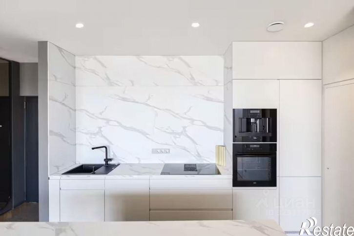 2-комн квартира ул Касаткина, 15,  д. 15