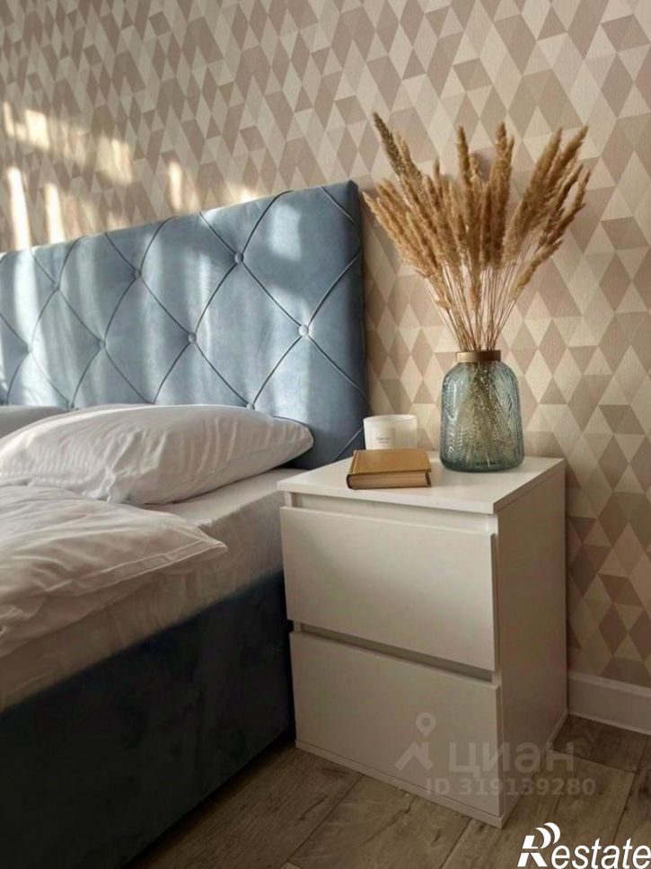 1-комн квартира улица Комарова, 10,  д. 10