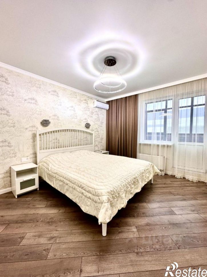 3-комн квартира улица Хусаина Мавлютова, 17Е к1,  д. 17Е к1