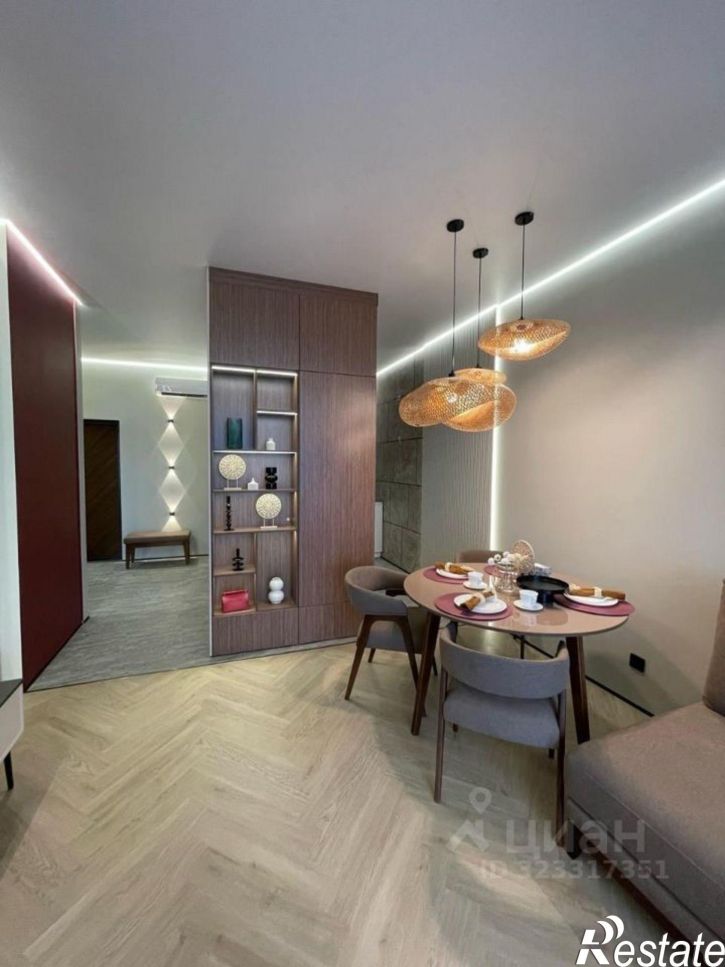 2-комн квартира ул Меридианная, 1,  д. 1