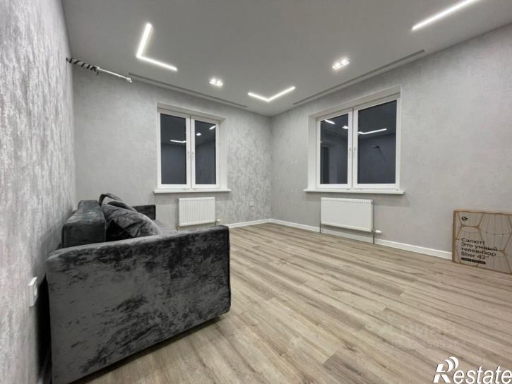 3-комн квартира улица Космонавтов, 61Е,  д. 61Е