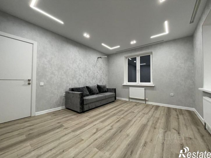 3-комн квартира улица Космонавтов, 61Е,  д. 61Е