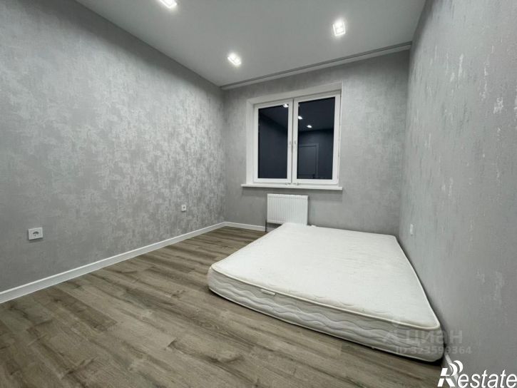 3-комн квартира улица Космонавтов, 61Е,  д. 61Е