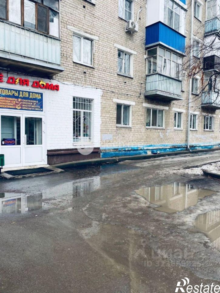 2-комн квартира улица Короленко, 87,  д. 87