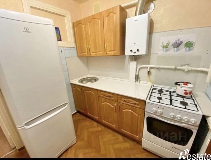 2-комн квартира улица Лейтенанта Шмидта, 42,  д. 42