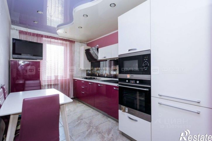 4-комн квартира улица Четаева, 25,  д. 25