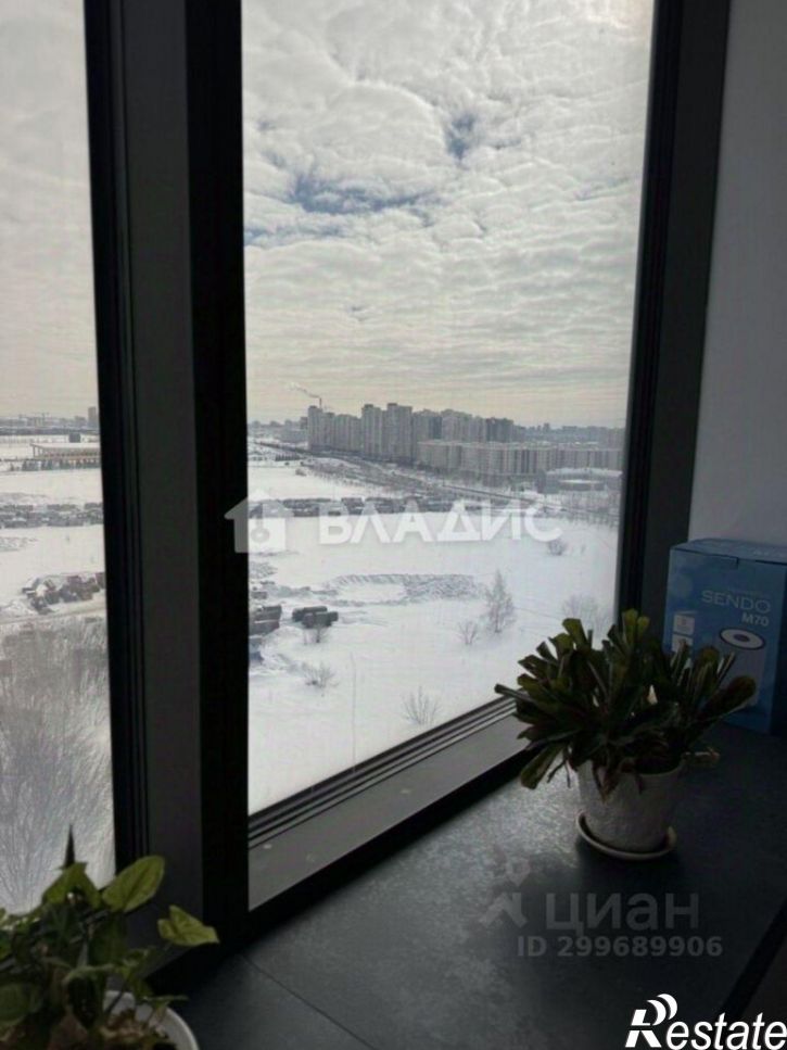 3-комн квартира проспект Альберта Камалеева, 1,  д. 1