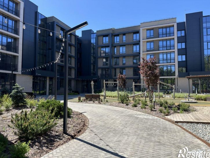 3-комн квартира улица Генерала Ерина, 5Д,  д. 5Д