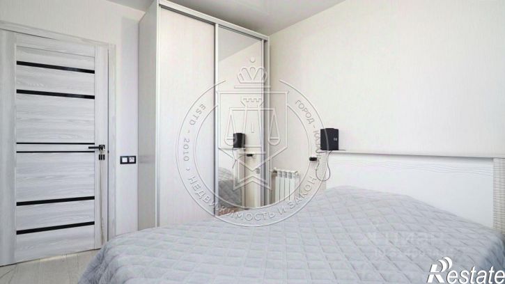 3-комн квартира Военный городок-33 тер, 4