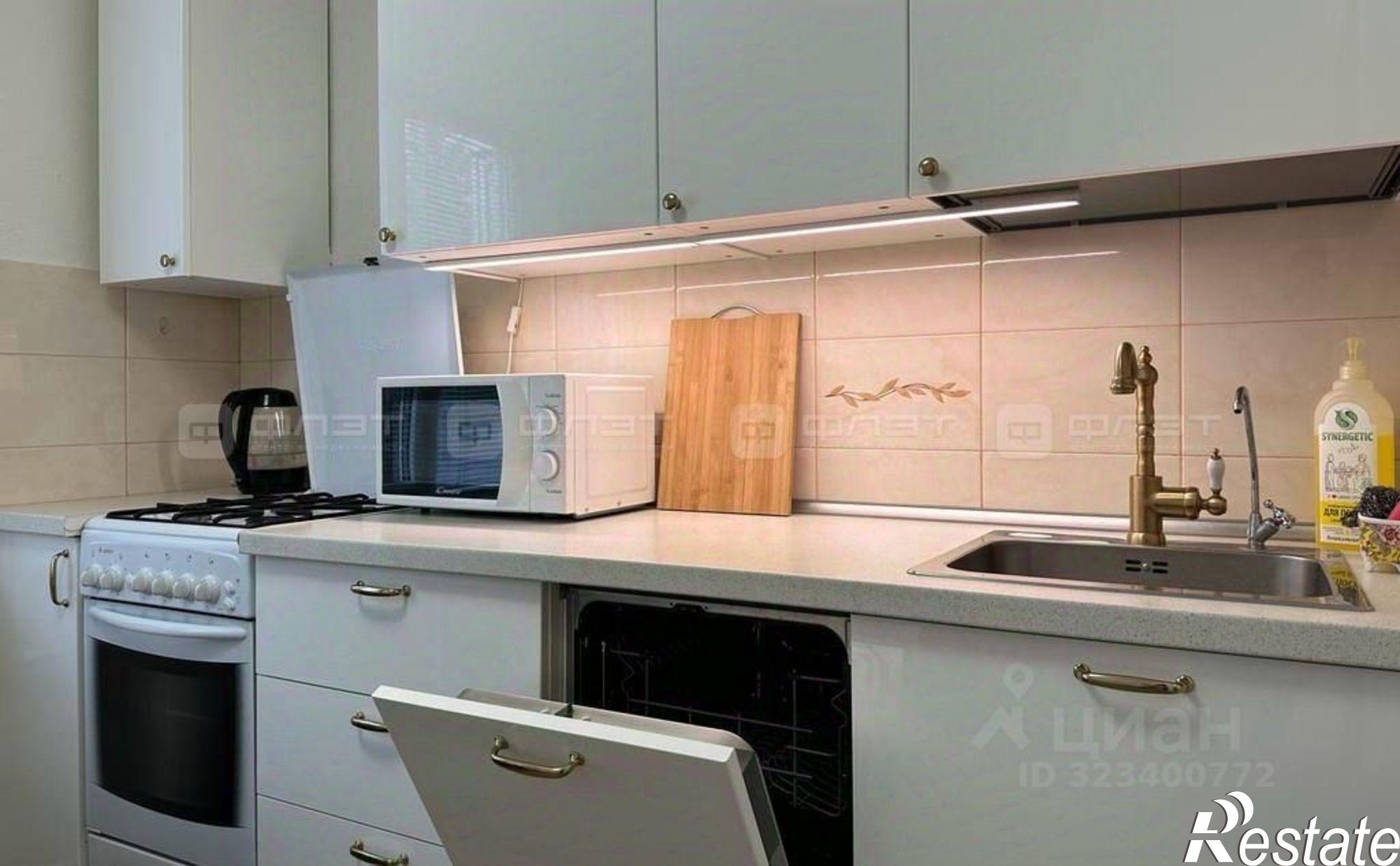 Сдать квартиру за 35 000 рублей на проспект Ямашева, 74