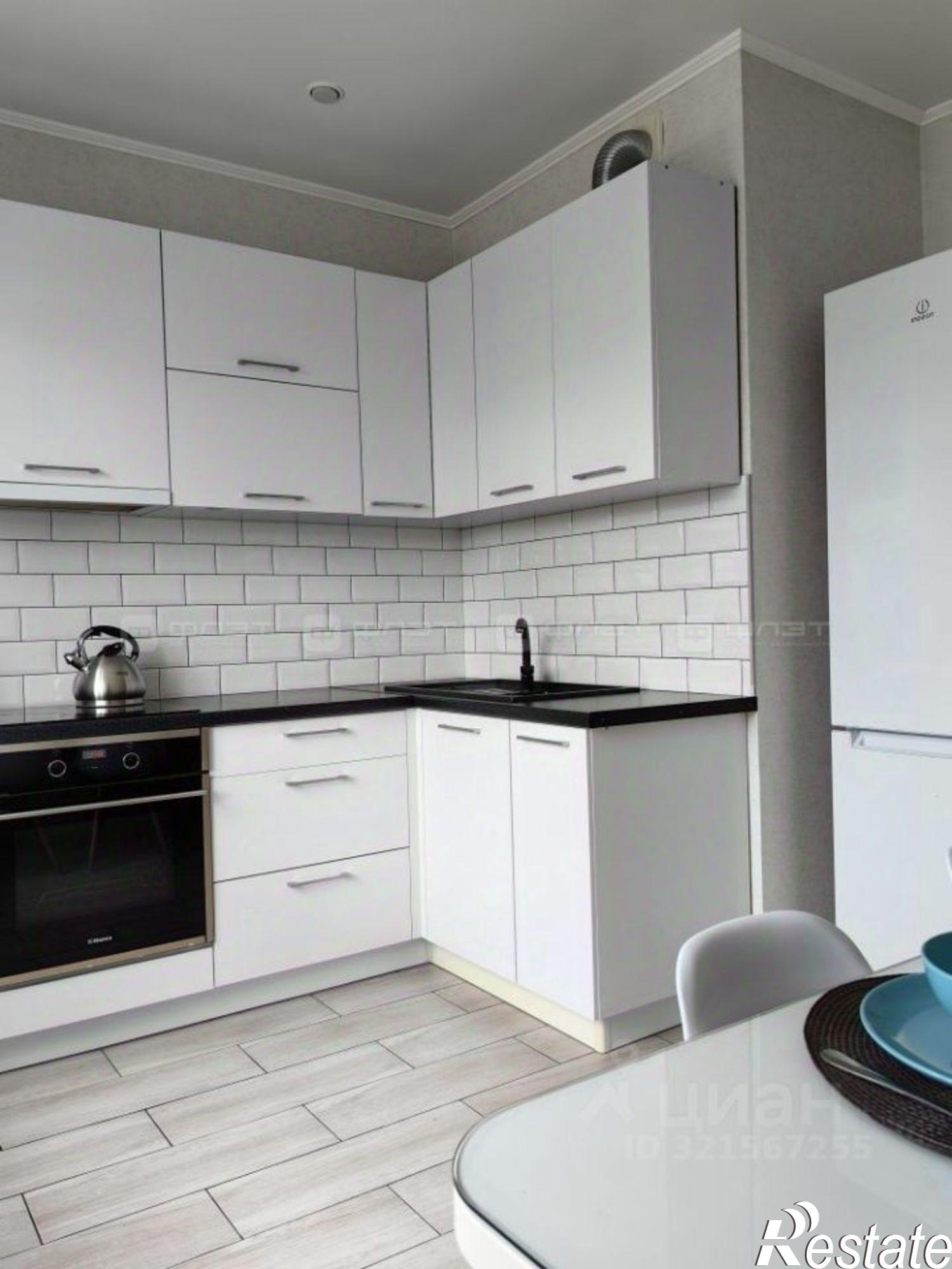 Сдать квартиру за 60 000 рублей на ул Роторная, 27в