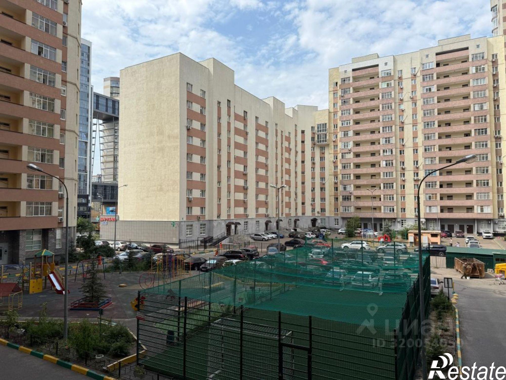 Сдать квартиру за 35 000 рублей на улица Адоратского, 1А