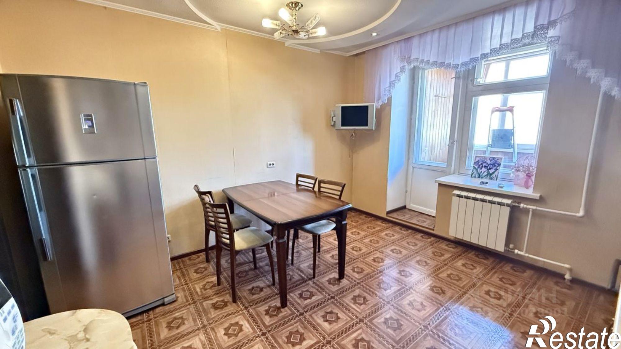 Сдать квартиру за 48 000 рублей на ул Чистопольская, 62