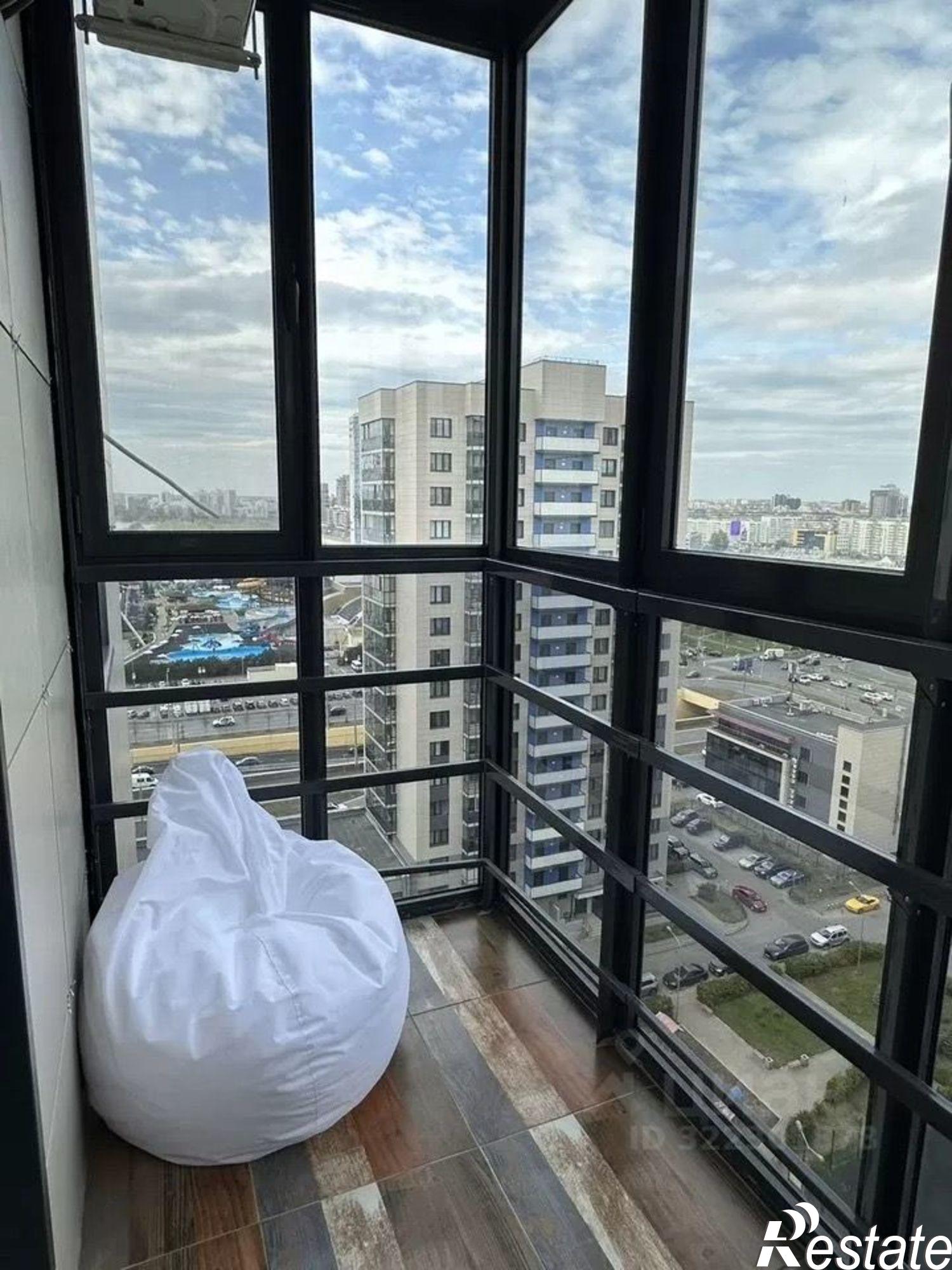 Сдать квартиру за 49 000 рублей на улица Сибгата Хакима, 44