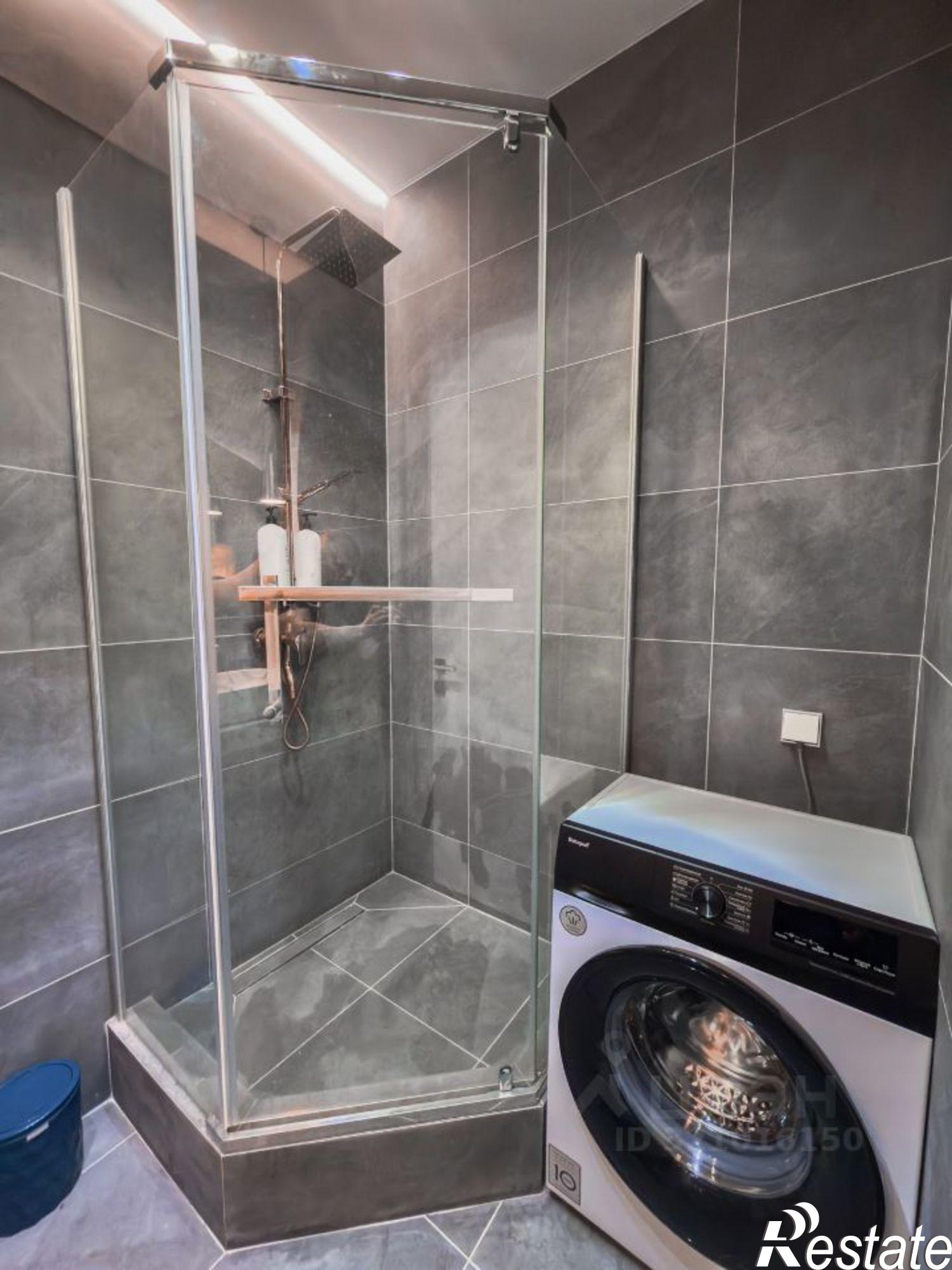 Сдать квартиру за 60 000 рублей на улица Островского, 116