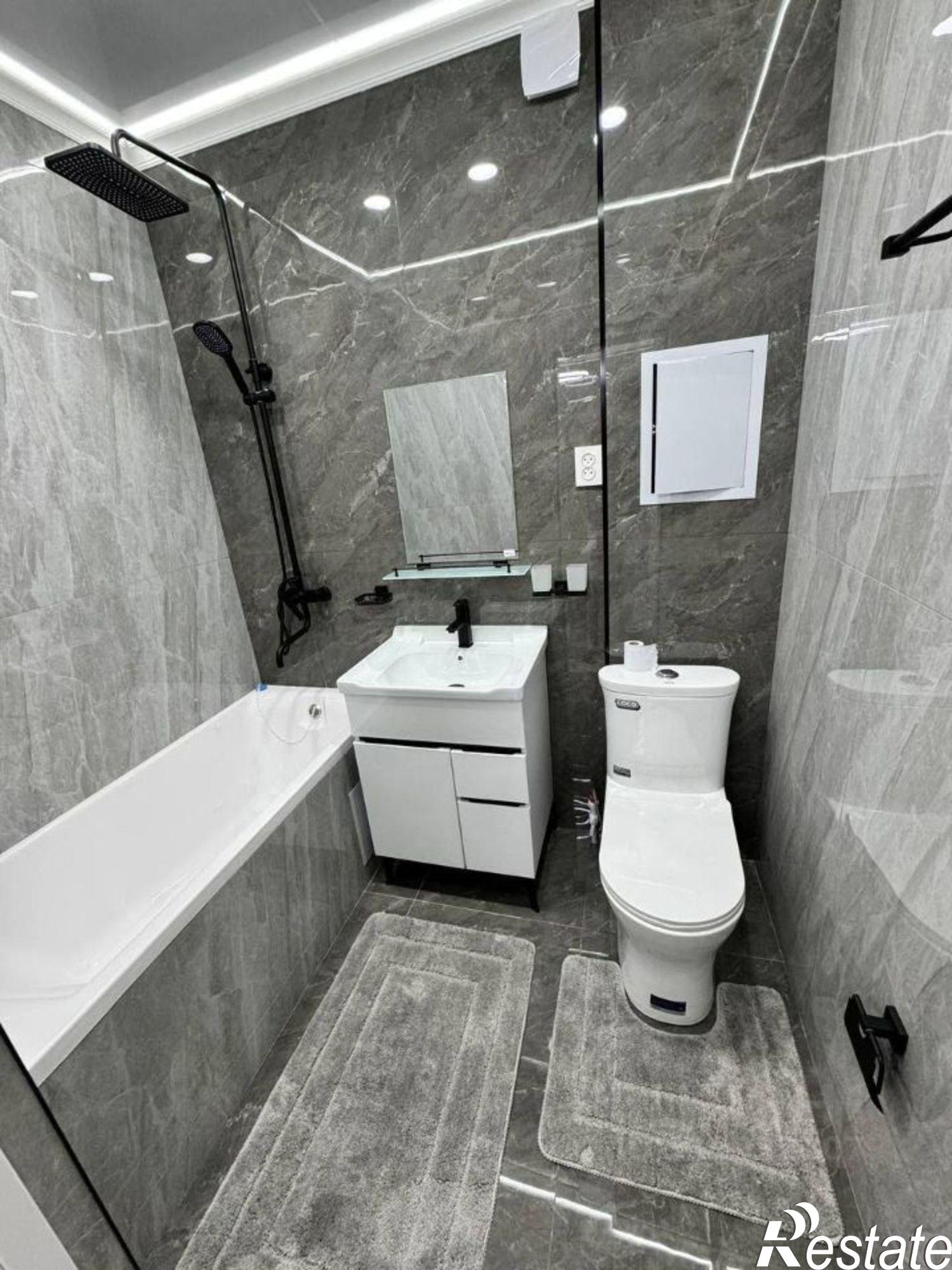 Сдать квартиру за 60 000 рублей на улица Достоевского, 57