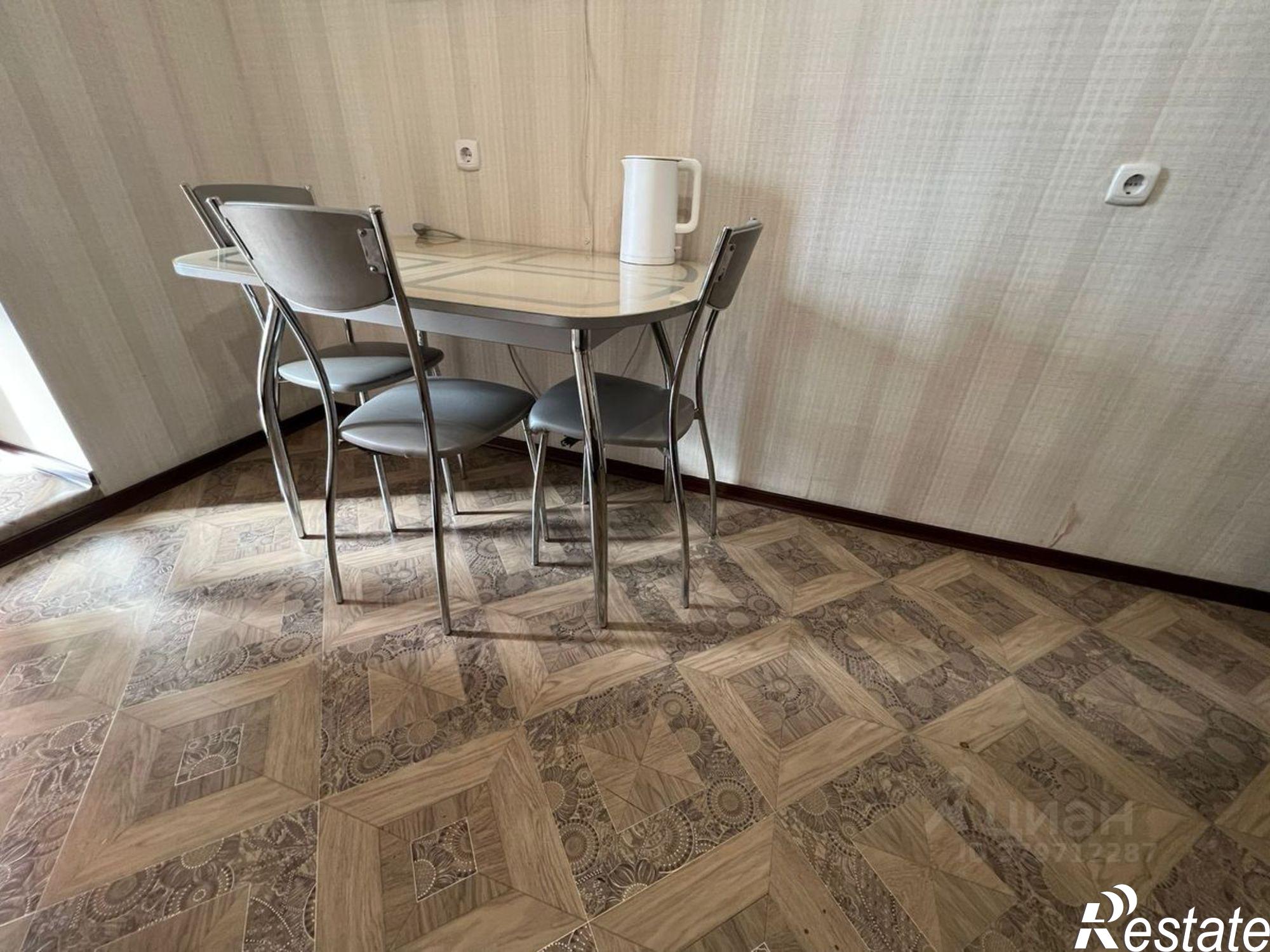 Сдать квартиру за 26 000 рублей на ул Татарстан, 9