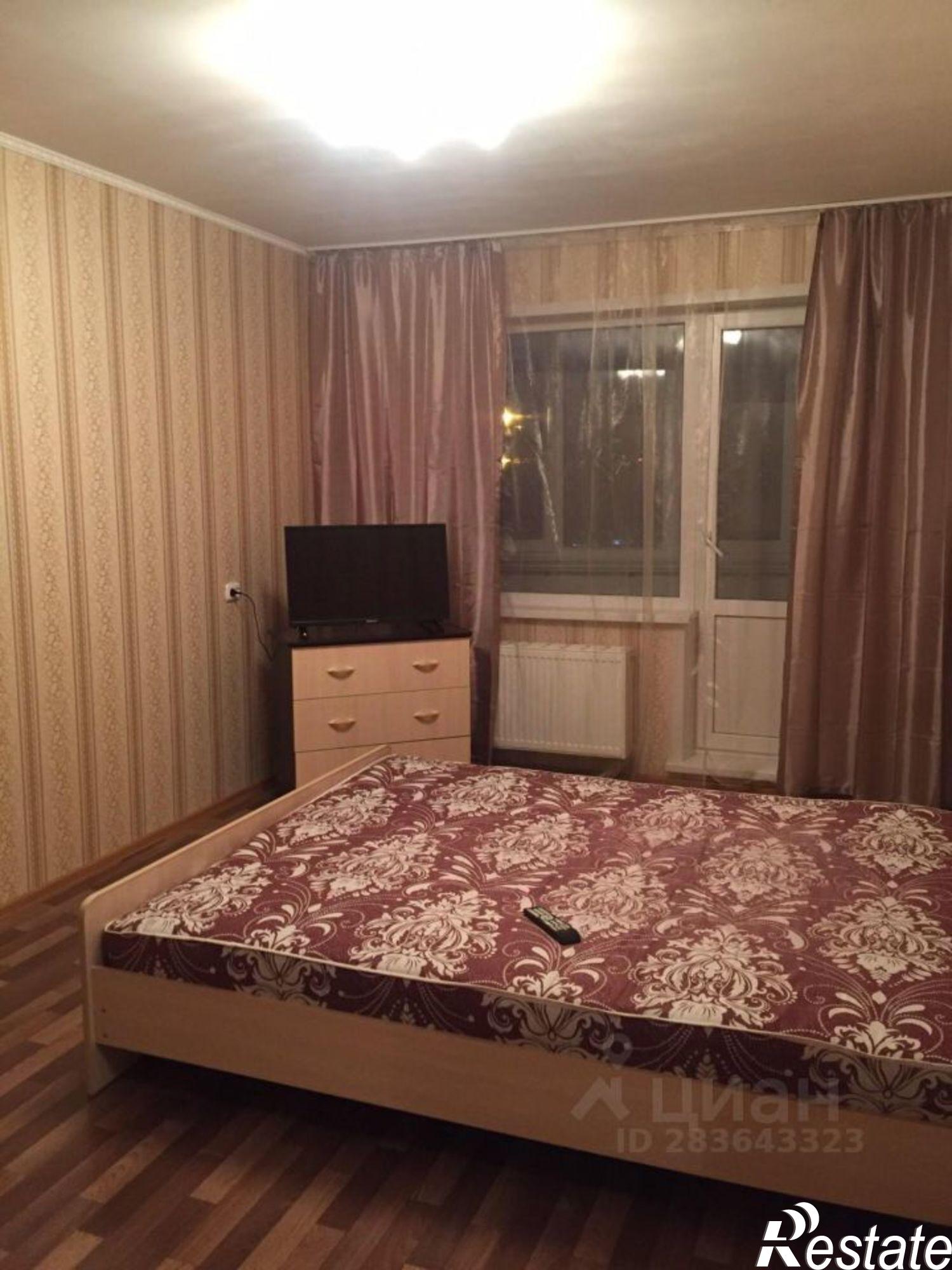 Сдать квартиру за 25 000 рублей на улица Адоратского, 15