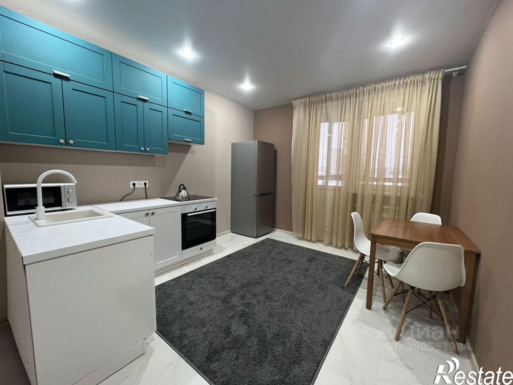 Сдать квартиру за 30 000 рублей на ул Адоратского, 1Б