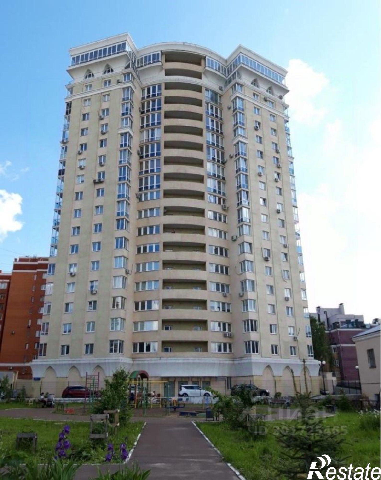 Сдать гараж, место в паркинге за 5 714 рублей на улица Гастелло, 7