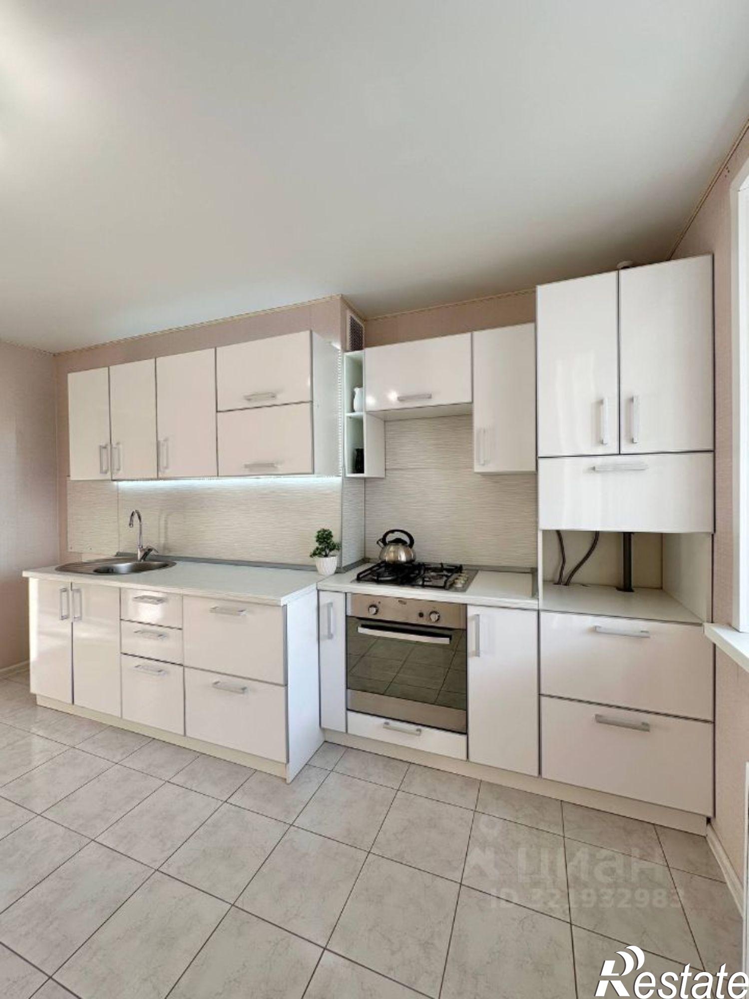 Купить квартиру за 7 949 000 рублей на Безоблачная улица, 3