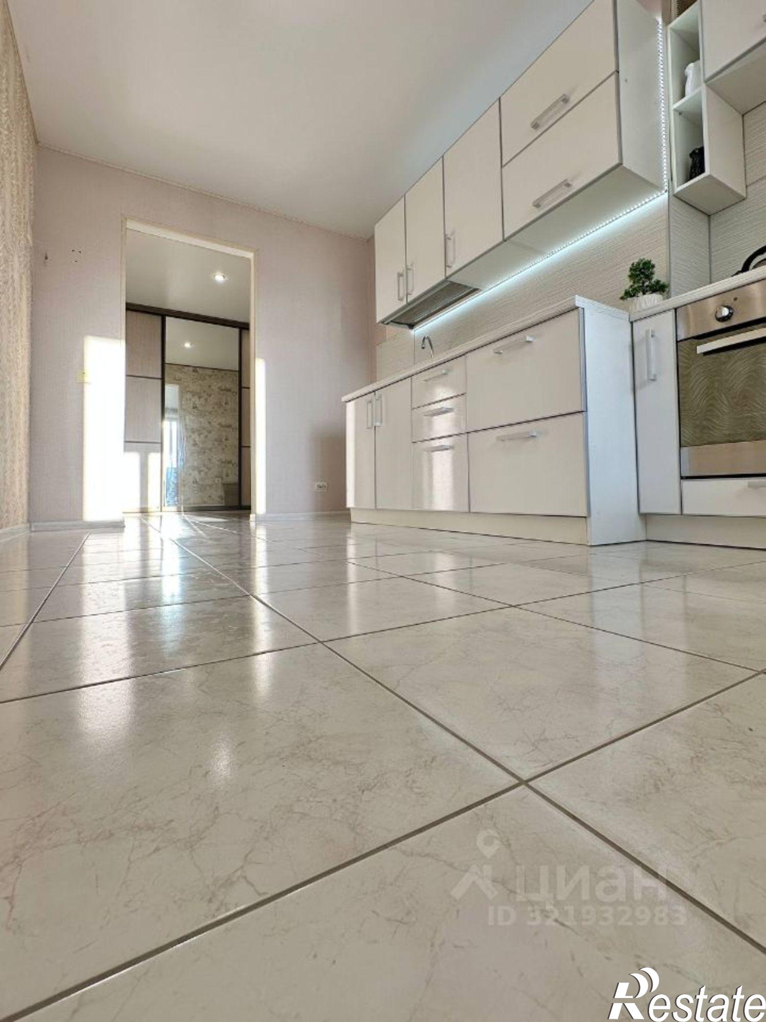 Купить квартиру за 7 949 000 рублей на Безоблачная улица, 3