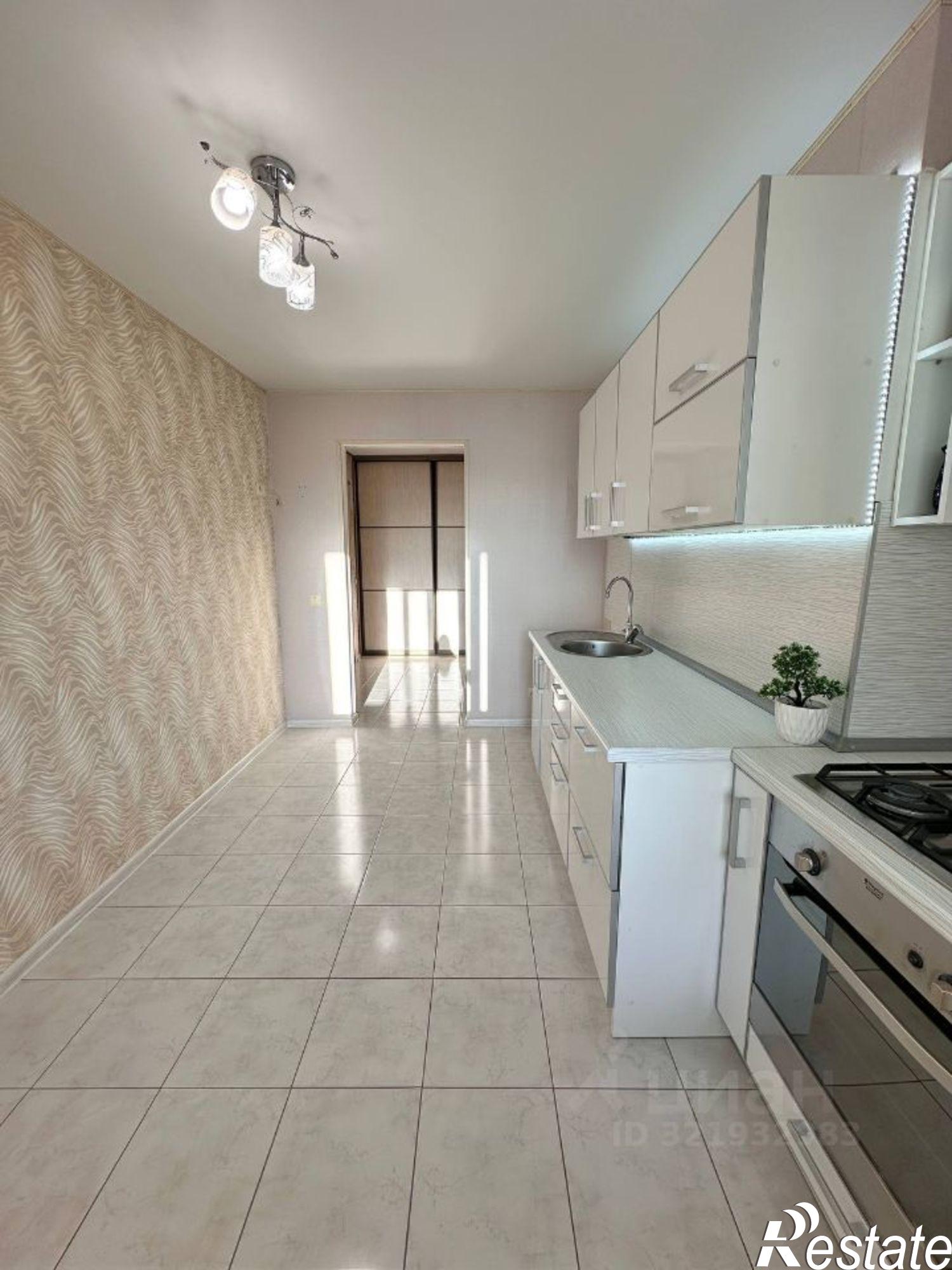 Купить квартиру за 7 949 000 рублей на Безоблачная улица, 3