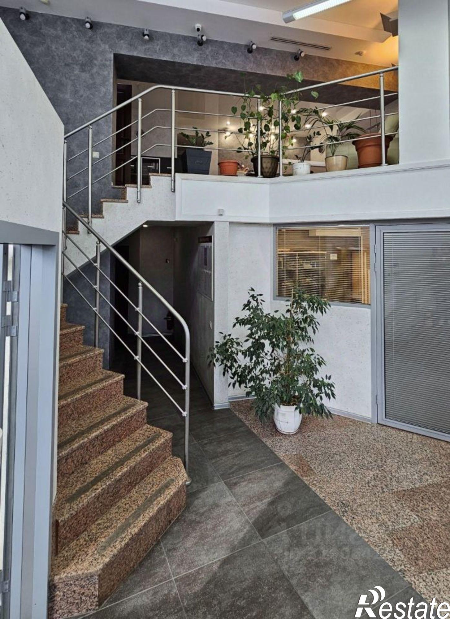 Купить офис, помещение под офис за 96 952 000 рублей на улица Габдуллы Кариева, 3