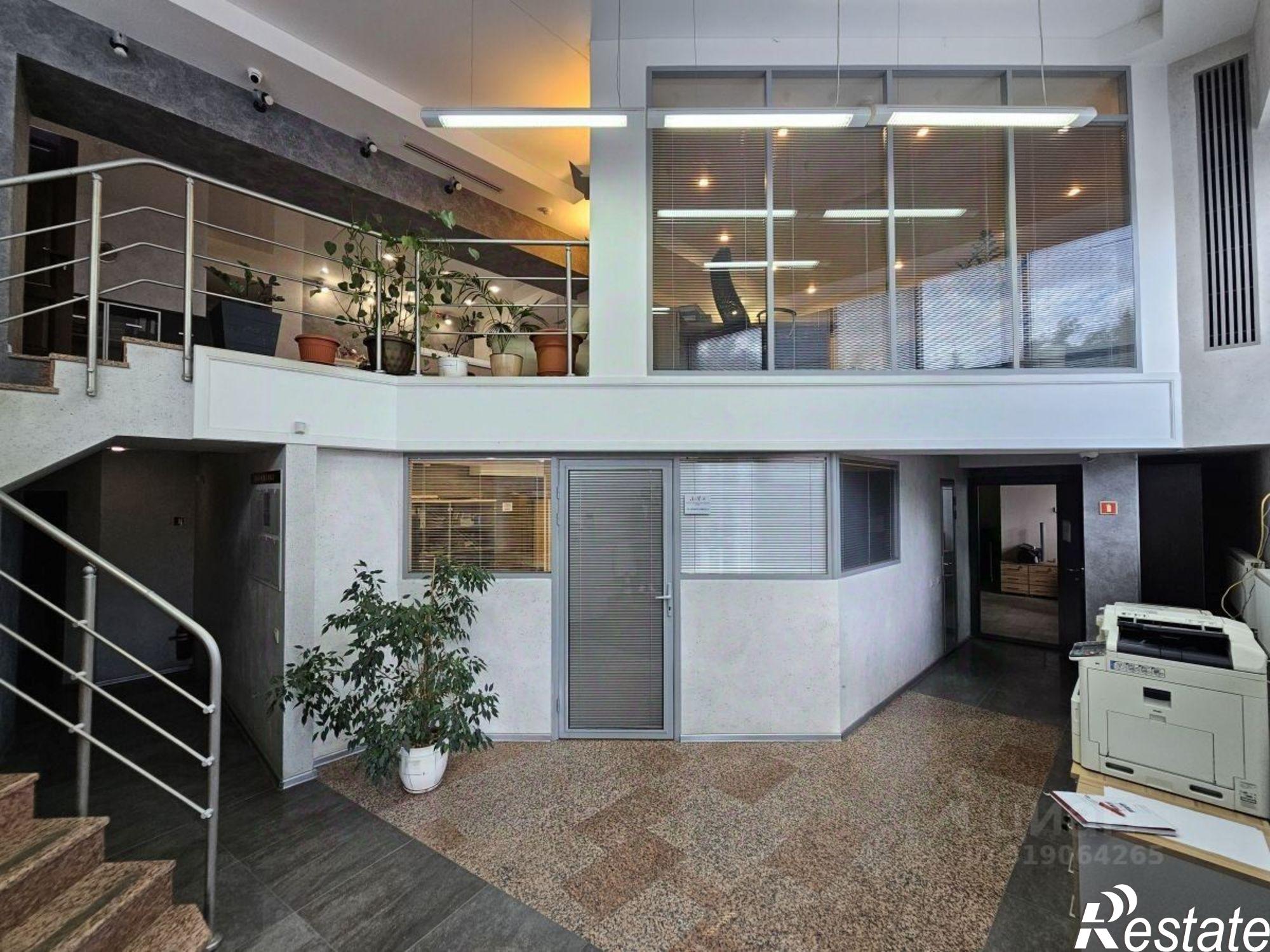 Купить офис, помещение под офис за 96 952 000 рублей на улица Габдуллы Кариева, 3