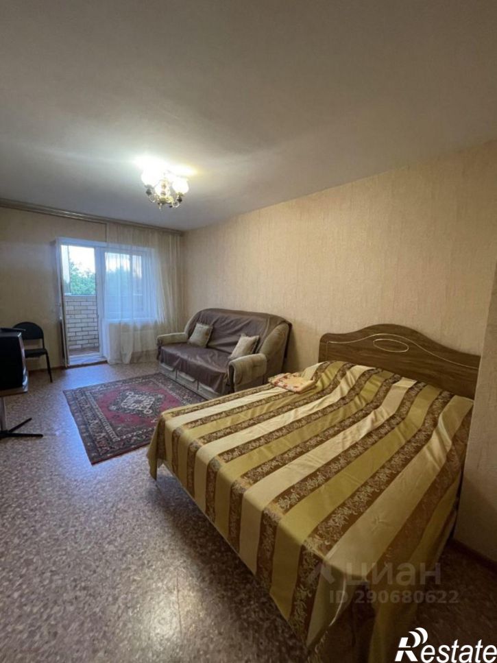 1-комн квартира улица Чингиза Айтматова, 10,  д. 10