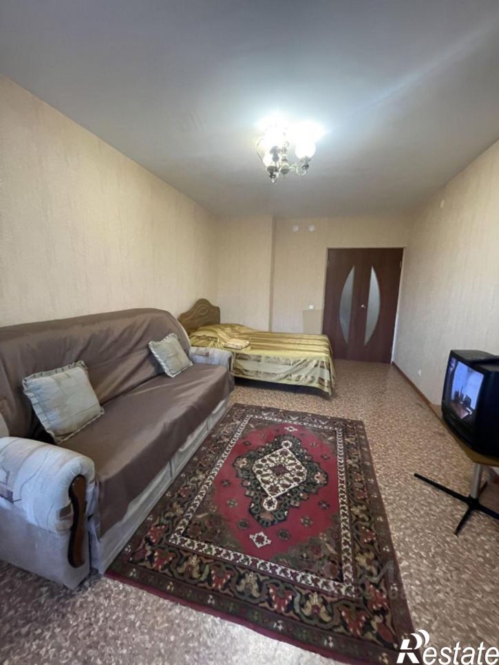 1-комн квартира улица Чингиза Айтматова, 10,  д. 10