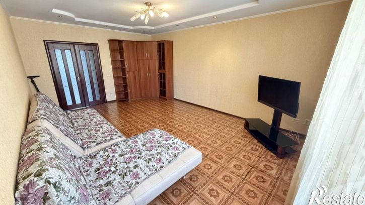 2-комн квартира ул Чистопольская, 62,  д. 62