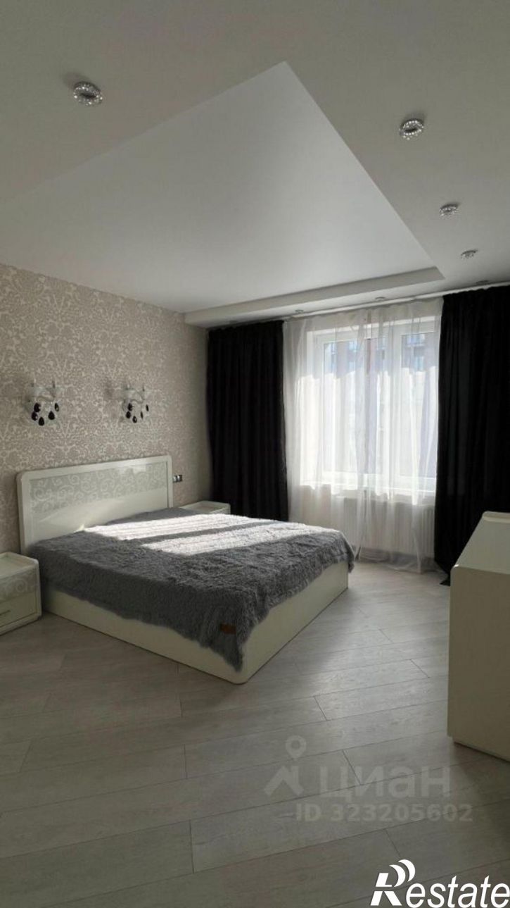 3-комн квартира ул Сибгата Хакима, 42,  д. 42