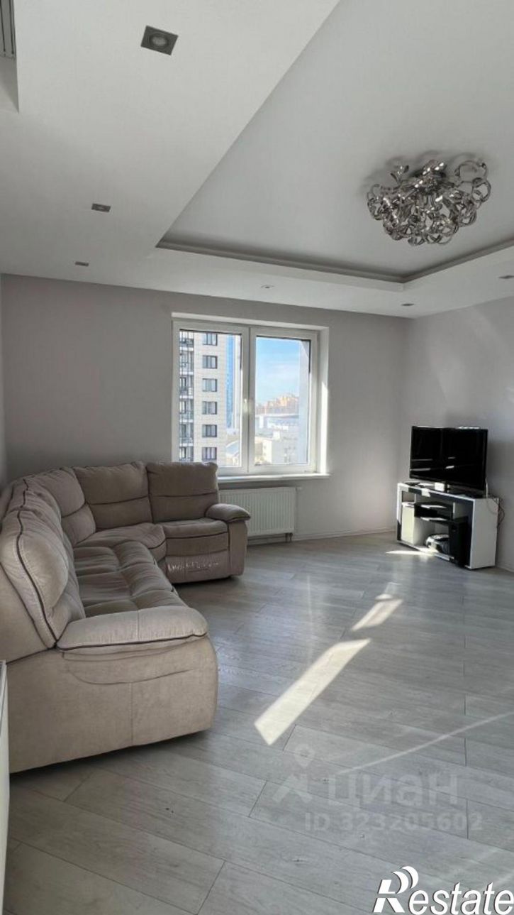 3-комн квартира ул Сибгата Хакима, 42,  д. 42