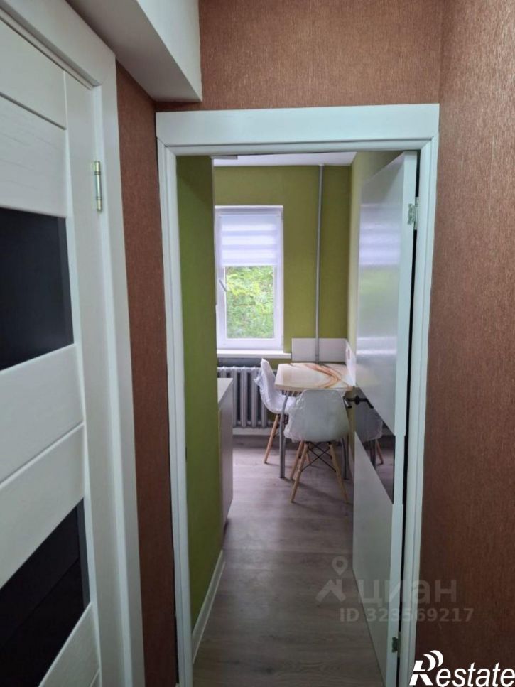 2-комн квартира улица Космонавтов, 11А,  д. 11А