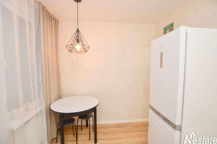 1-комн квартира улица Александра Курынова, 10 к1,  д. 10 к1