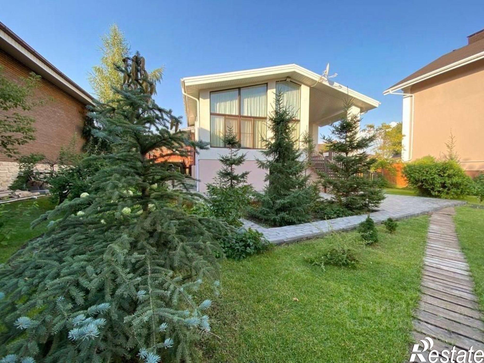 Сдать дачу, дом, коттедж за 150 000 рублей на улица Азамат, 53